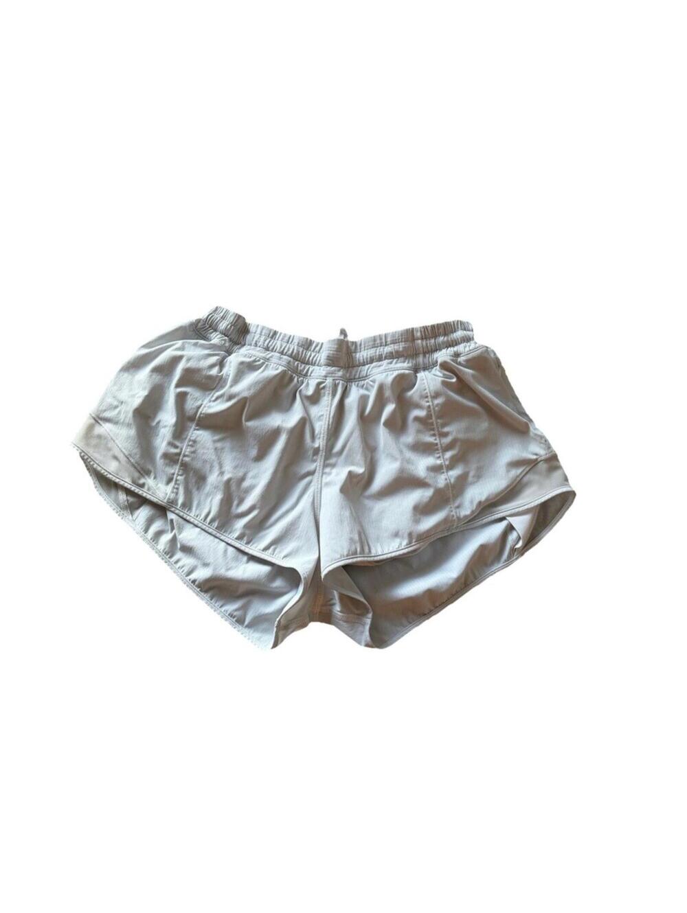 Lululemon Women's Lululemon Athletica Hotty Hot Shorts Size 10 Off White